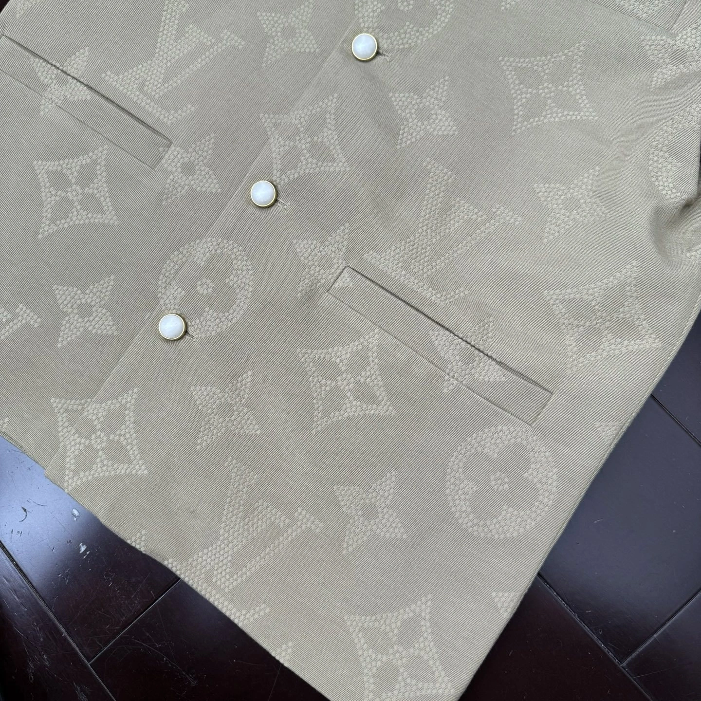 wg.luxury-- 8V Safari Monogram embroidery item: E-F431I2818